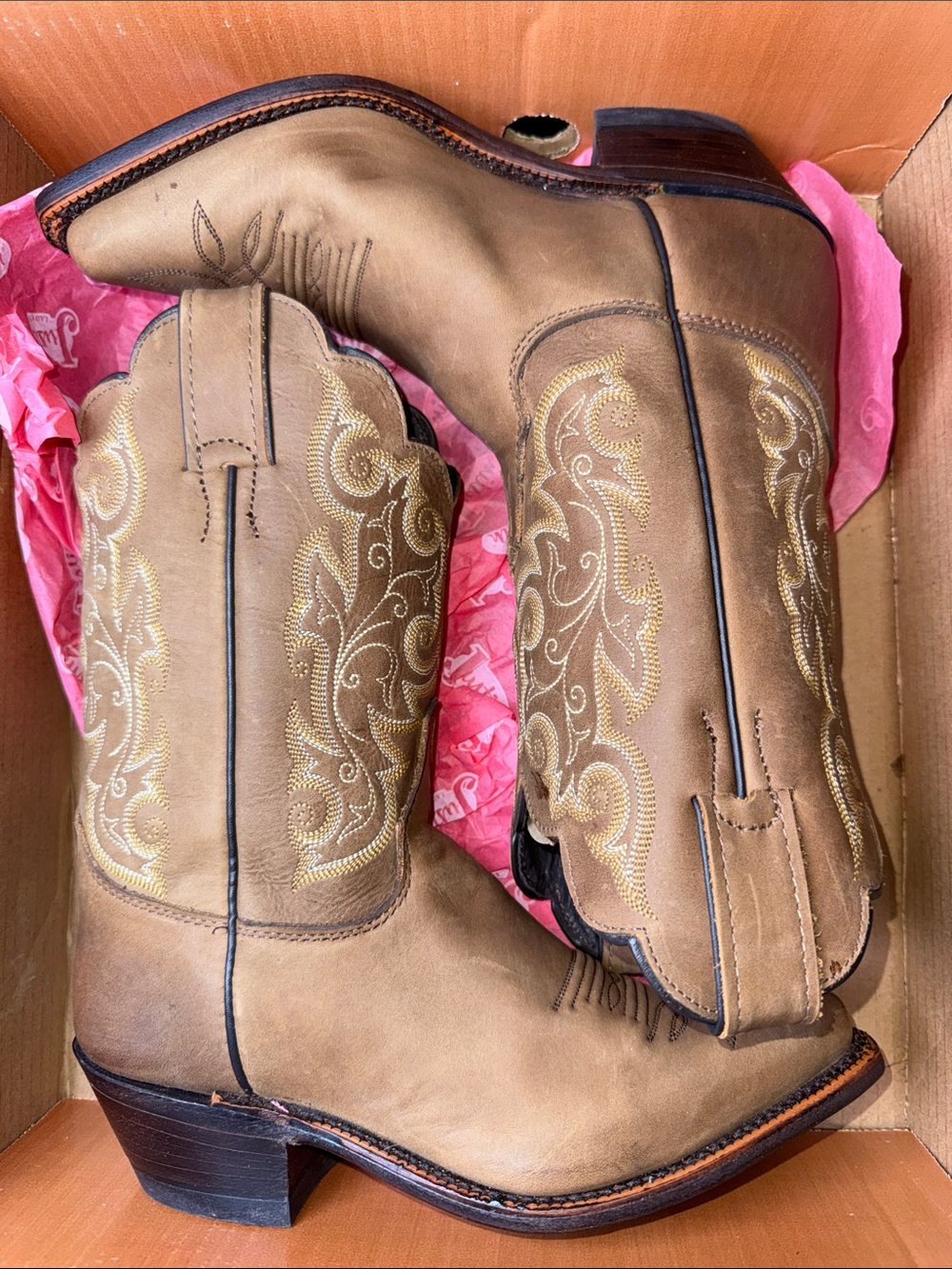 Justin L4933 Ladies Classic Western Western Boot with Bay Apache
